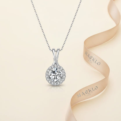 Moissanite Halo Pendant Necklace – 1ct to 3ct D Color VVS1, 925 Sterling Silver – The Kensington Halo | Macklo London