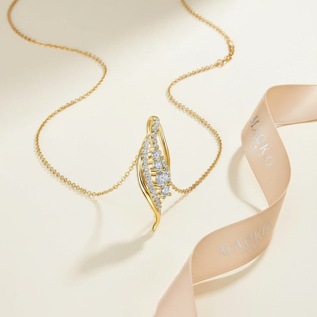 Moissanite Curve Pendant Necklace – 0.56ct D Color VVS1, 925 Sterling Silver – The Belgravia Curve | Macklo London