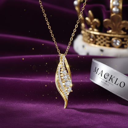 Moissanite Curve Pendant Necklace – 0.56ct D Color VVS1, 925 Sterling Silver – The Belgravia Curve | Macklo London