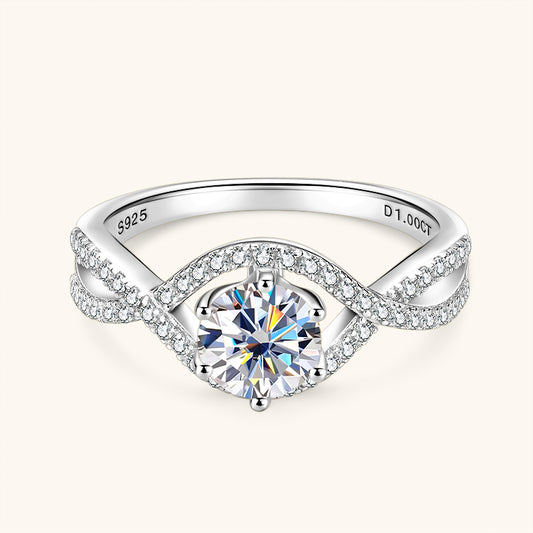 Moissanite Infinity Twist Engagement Ring – 1ct D Color VVS1, 925 Sterling Silver – The Belgravia Twist | Macklo London