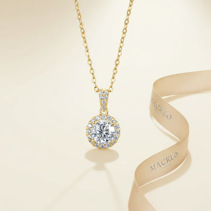 Moissanite Halo Pendant Necklace 1ct – 925 Sterling Silver – The Kensington Halo | Macklo London