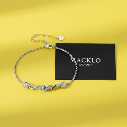 Moissanite Paperclip Bracelet – 5mm D Color VVS1, 925 Sterling Silver – The Mayfair Paperclip | Macklo London