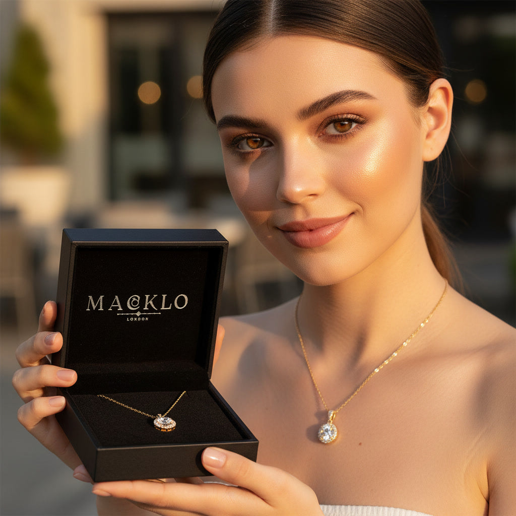 Moissanite Halo Pendant Necklace 1ct – 925 Sterling Silver – The Kensington Halo | Macklo London