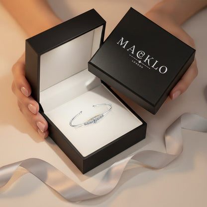 Moissanite Cuff Bracelet 3ct Sparkling – 925 Sterling Silver – The Mayfair Cuff | Macklo London