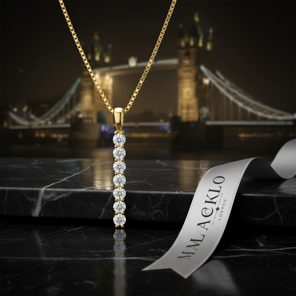 Moissanite Bar Necklace 2ct – 925 Sterling Silver – The Mayfair Bar  Macklo London