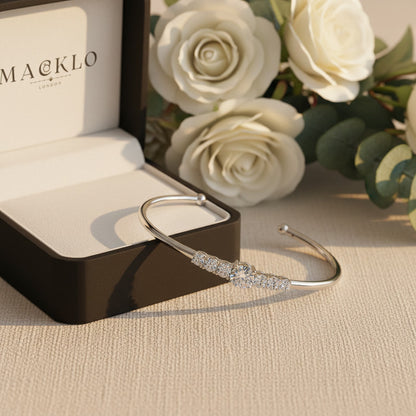 Moissanite Cuff Bracelet 3ct Sparkling – 925 Sterling Silver – The Mayfair Cuff | Macklo London