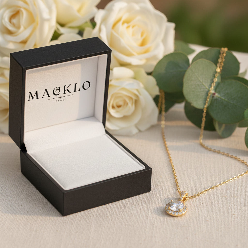 Moissanite Halo Pendant Necklace 1ct – 925 Sterling Silver – The Kensington Halo | Macklo London